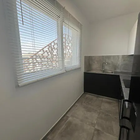 One Bedroom Penthouse Flat Larnaca