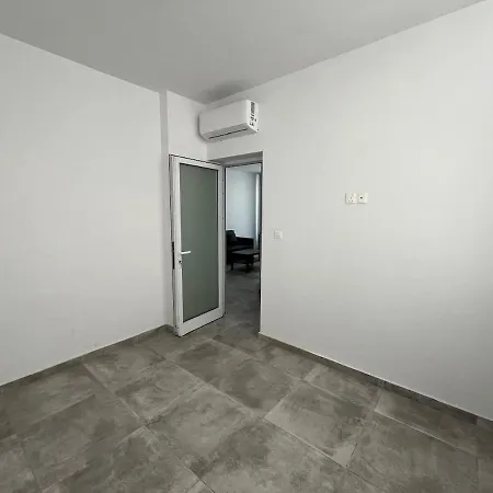 One Bedroom Penthouse Flat Daire *